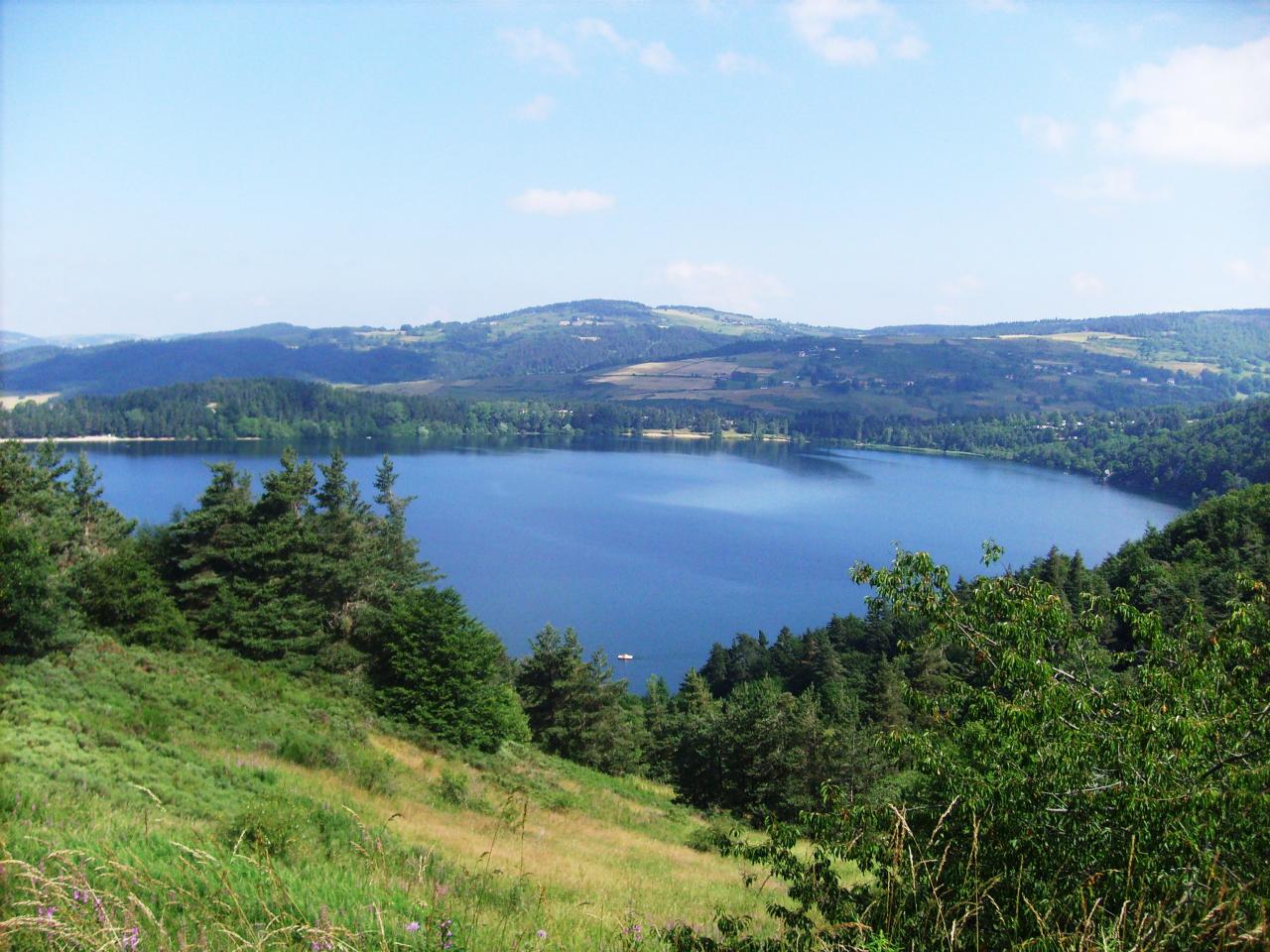Lac d' Issarlès - ARDECHE